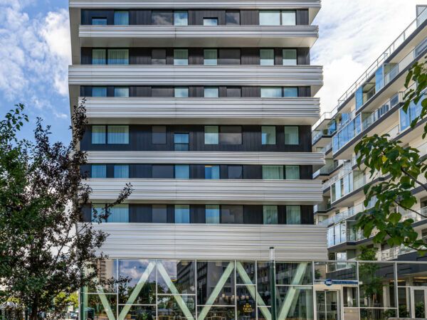 best-western-m-treize-paris-asnieres-4-asnieres-sur-seine-3-1-scaled.jpg